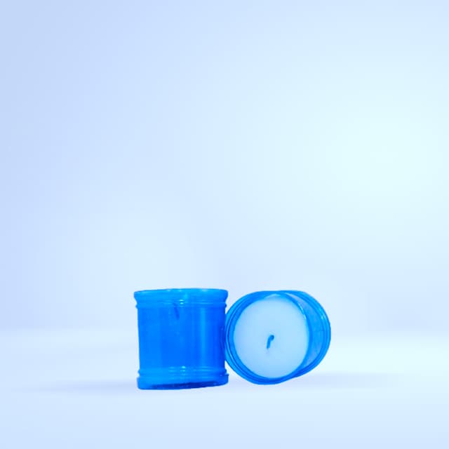 Bougie chauffe-plat bleue